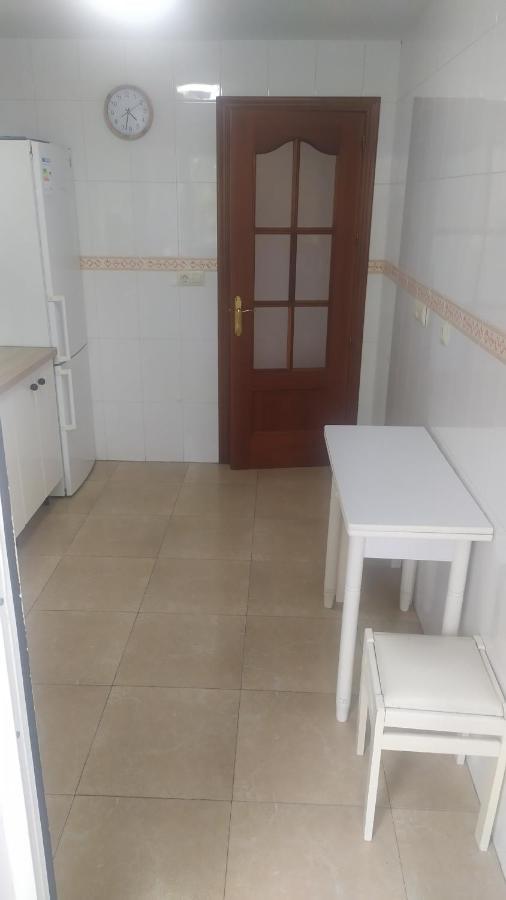 Habitaciones En Frente Del Puerto Almería Exterior photo